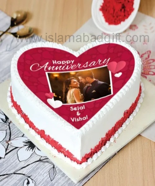 picture heart cake